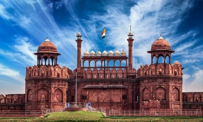 Varanasi  Agra  Haridwar  Tour Package  Tour Package
