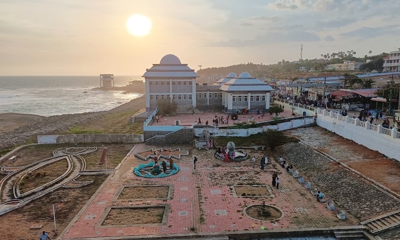 Trivandrum Kanyakumari Rameswaram Madurai Delight Tour Package
