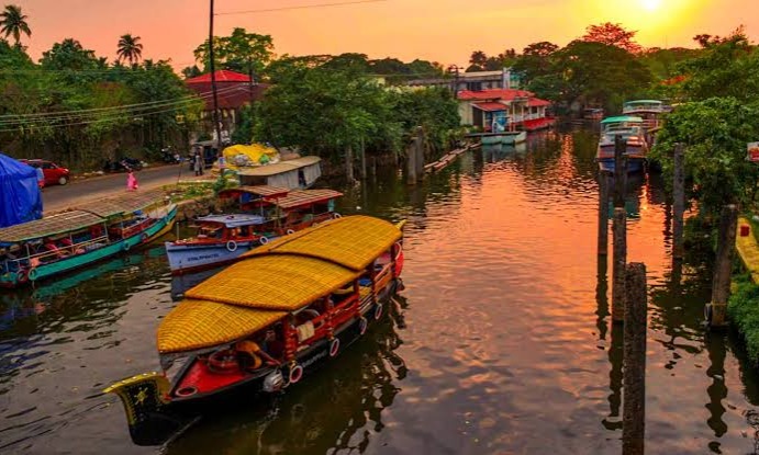 Magical Kerala Holiday Package Tour Package