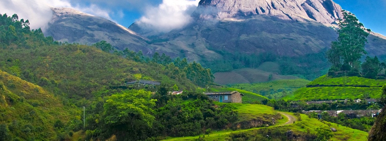 Varkala Cliff & Beach Escape Tour Package